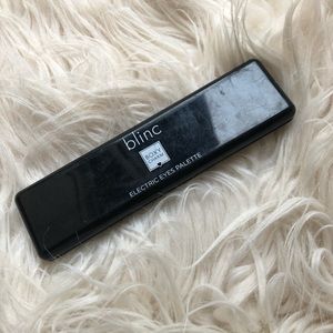 Boxy charm eyeshadow